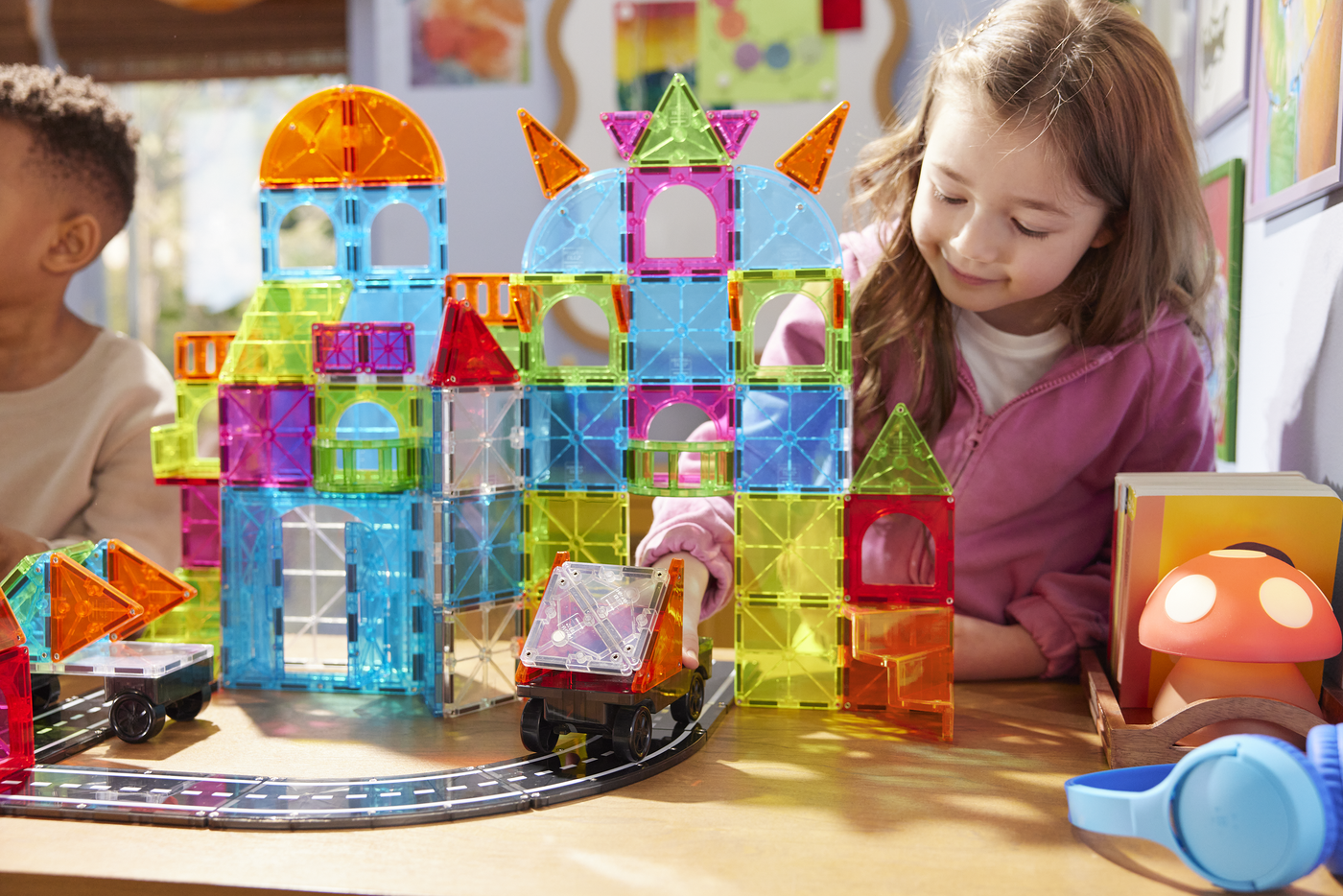 MAGNA-TILES - City Center 110-Piece Set (NEW COLLECTION 2025)