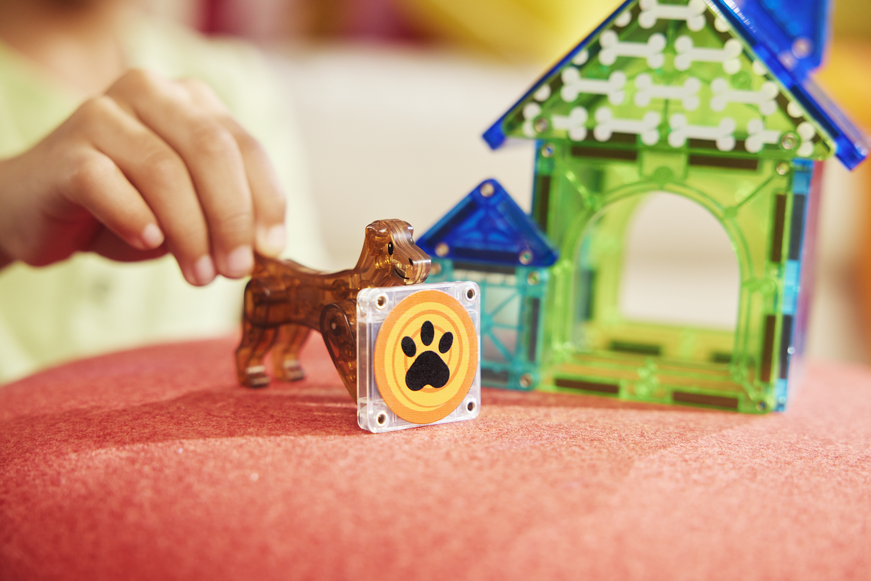 MAGNA-TILES - Dog house 13-Piece Set (NEW COLLECTION 2025)