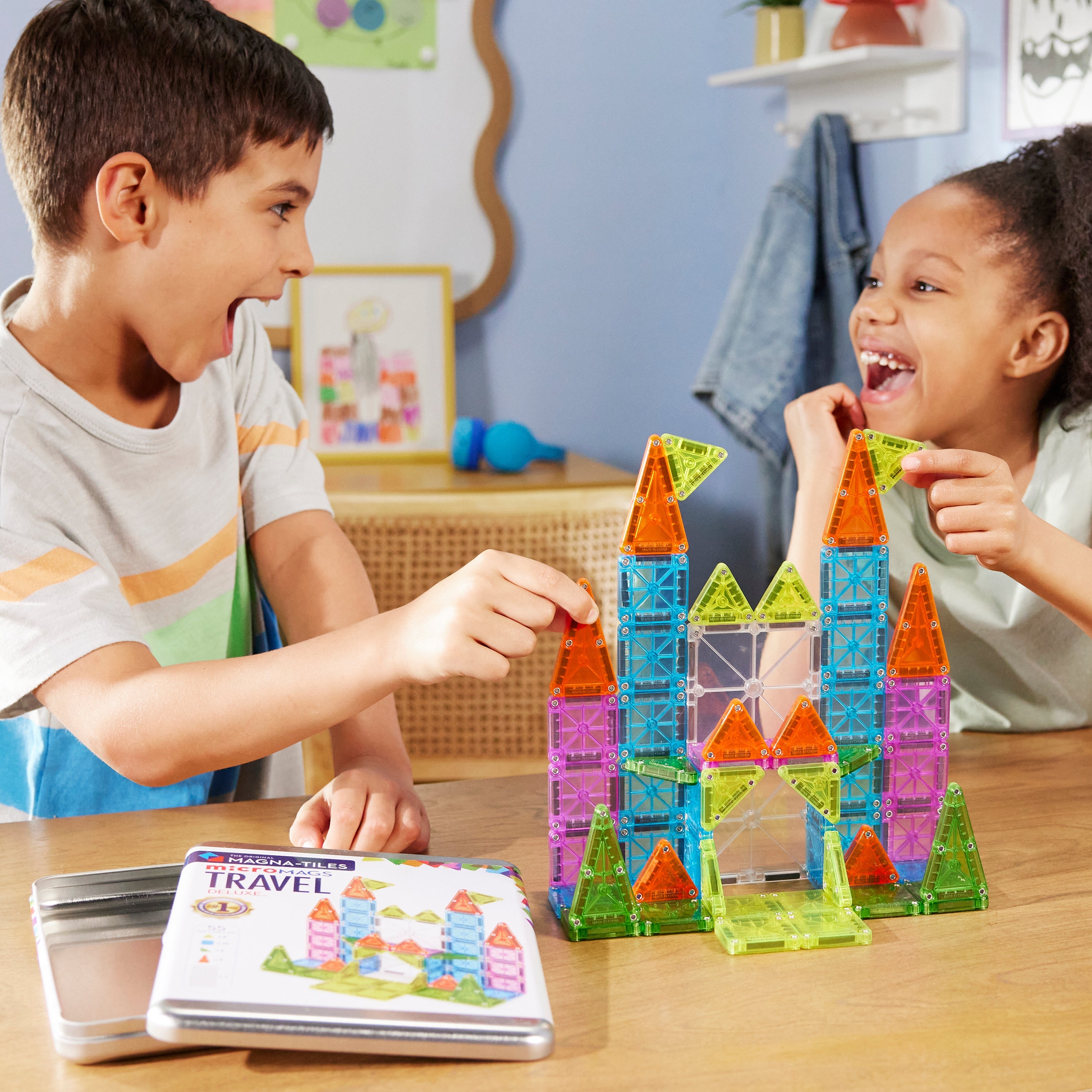 MAGNA-TILES - Travel Set Deluxe - 55 piece (NEW COLLECTION 2025)
