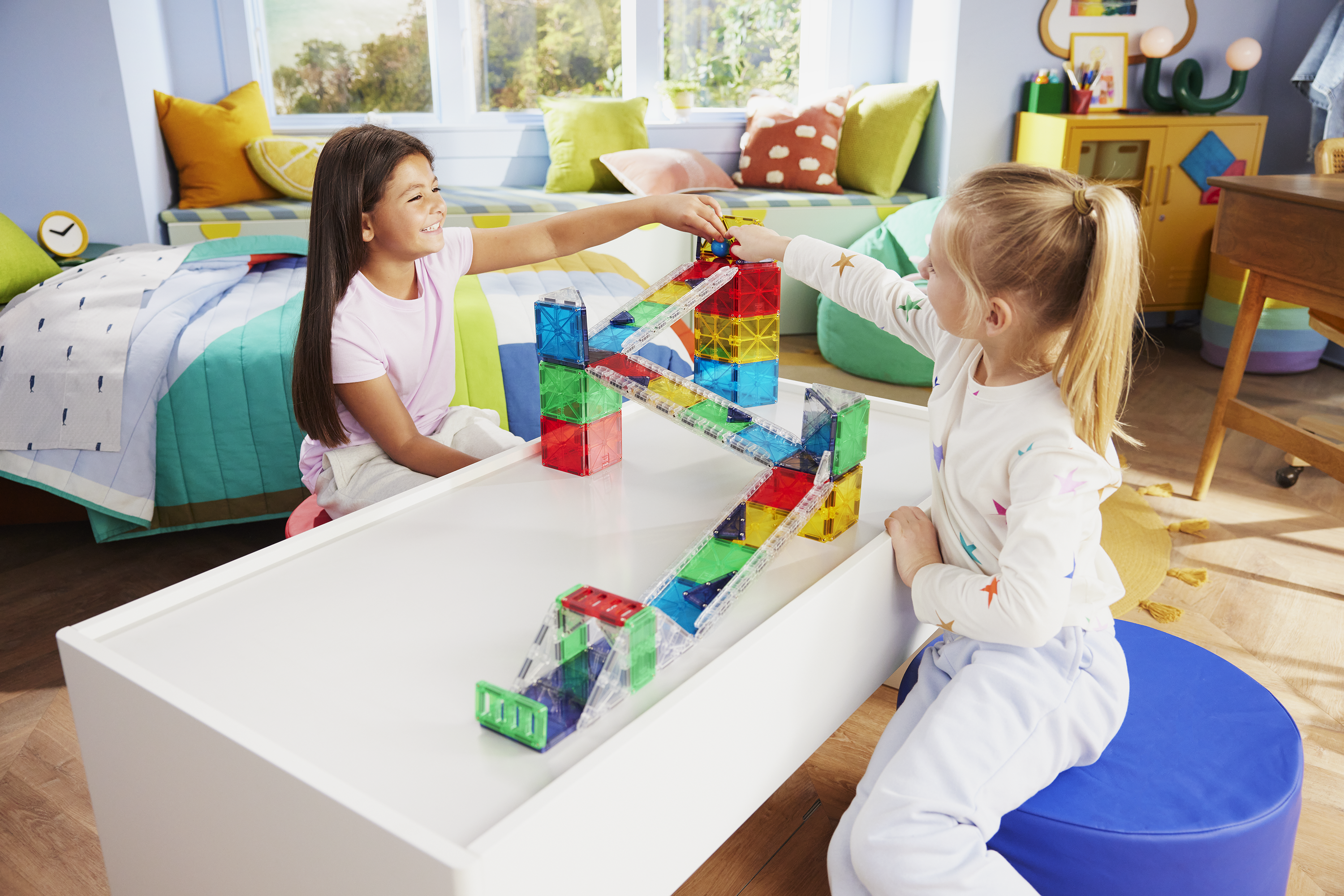 MAGNA-TILES - Rail Racers Deluxe 90-Piece Set (NEW COLLECTION 2025)