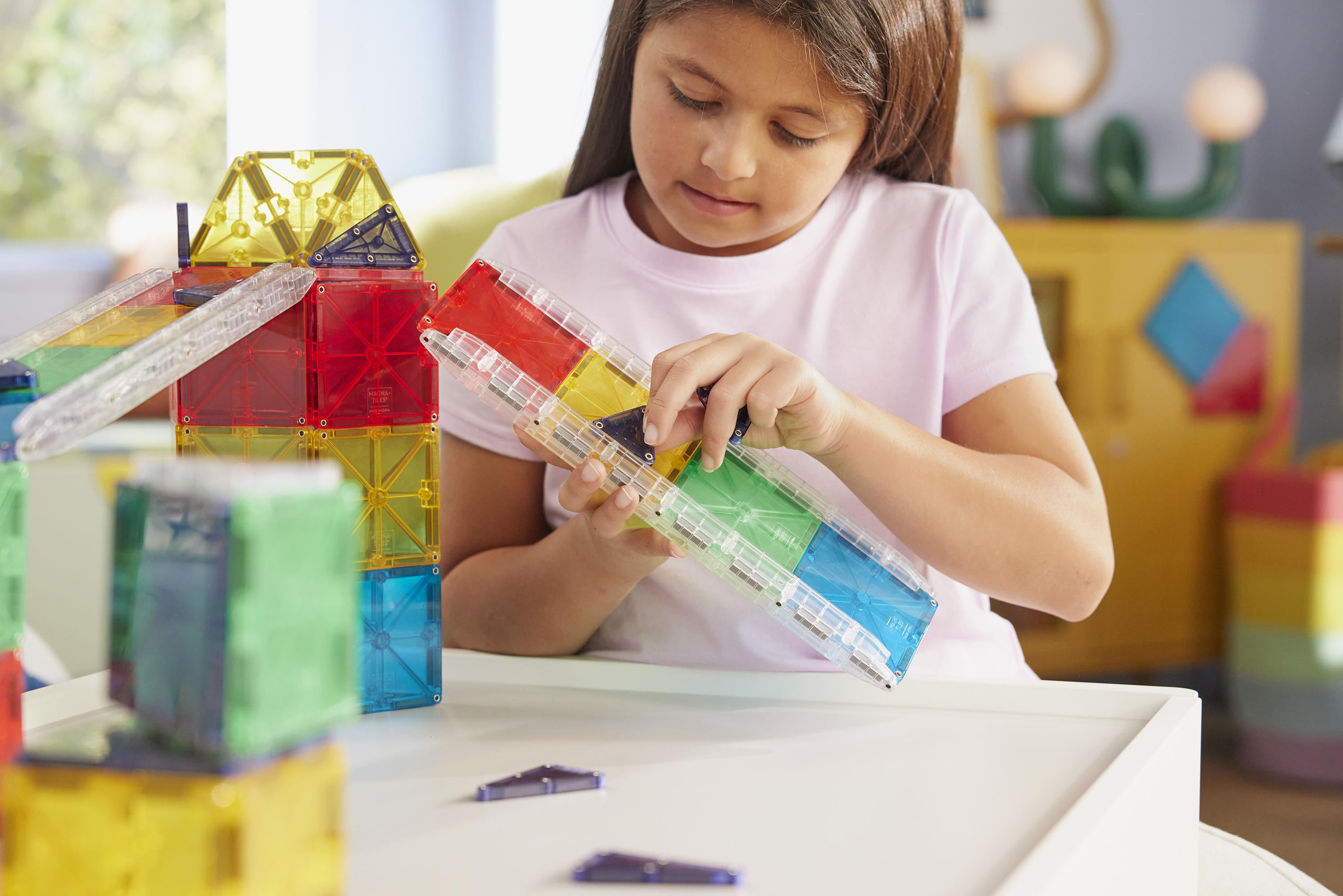 MAGNA-TILES - Rail Racers Deluxe 90-Piece Set (NEW COLLECTION 2025)