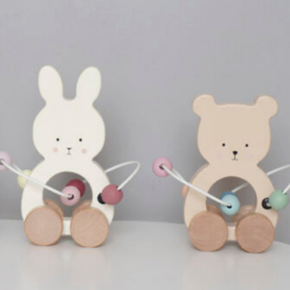 Pull bunny with abacus